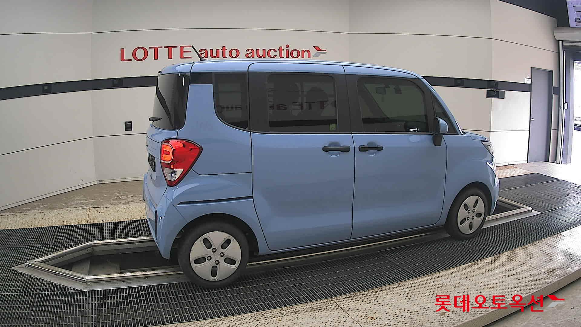 2022 - kia ray