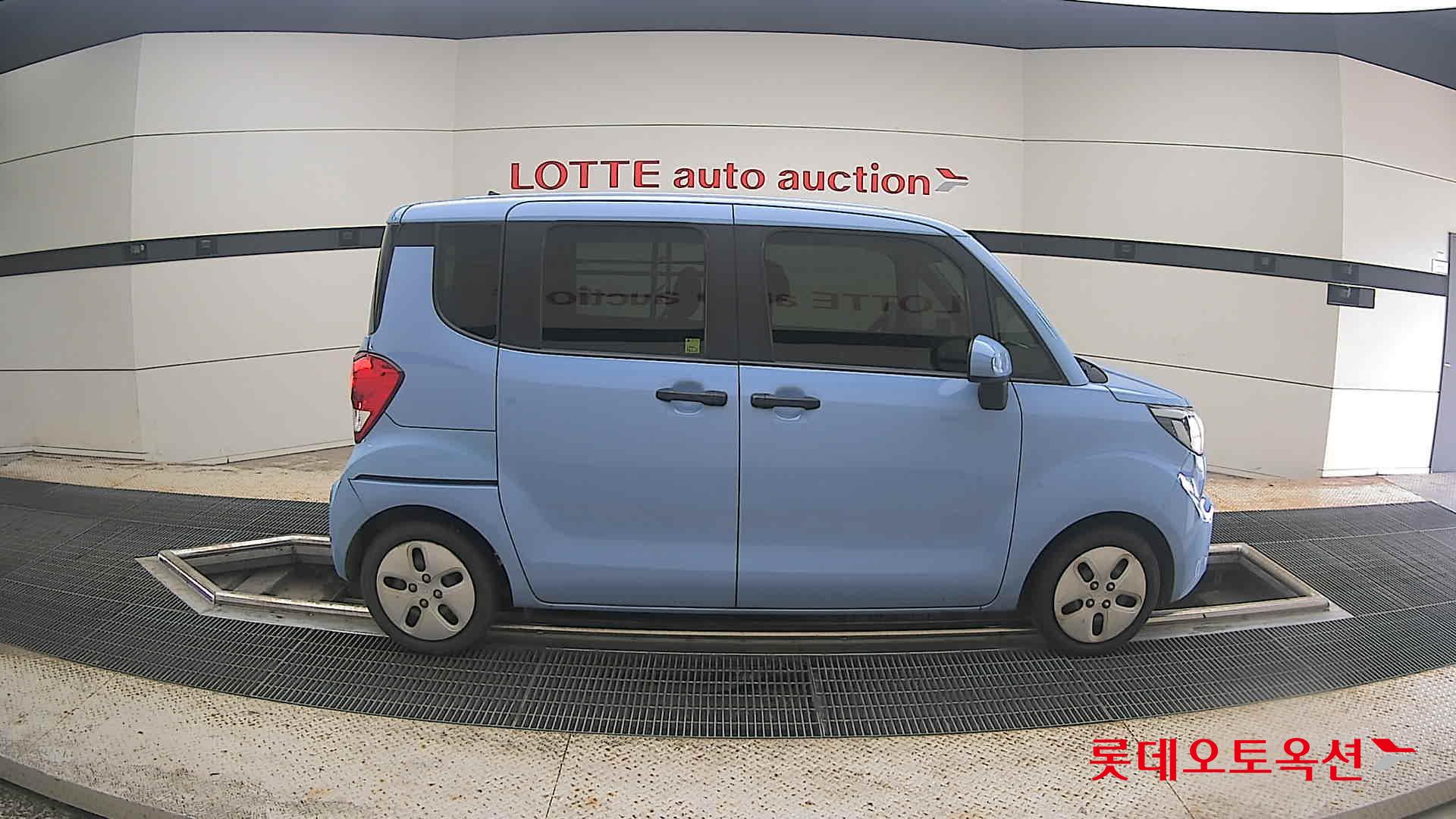 2022 - kia ray