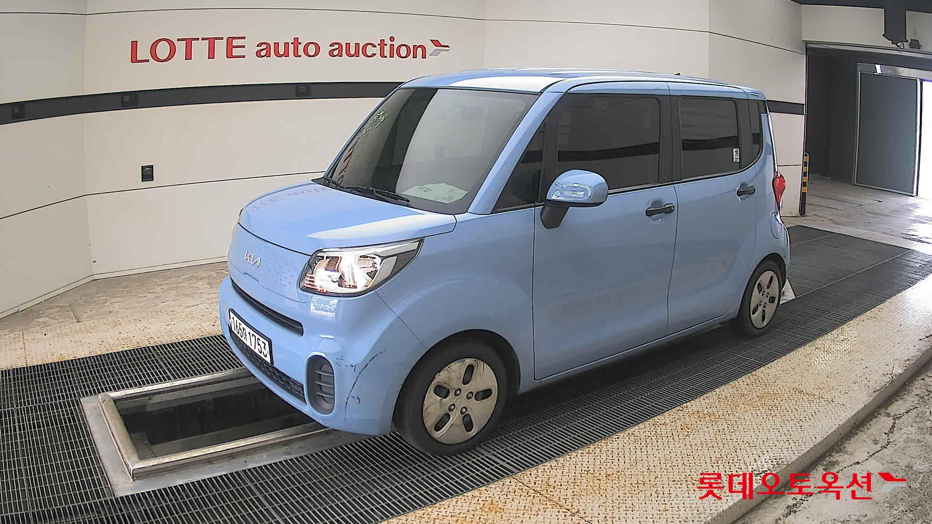 2022 - kia ray