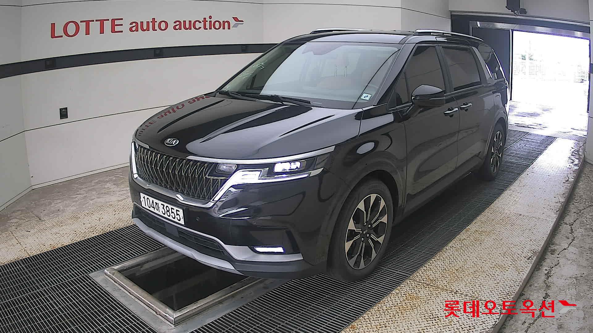 2021 - kia carnival