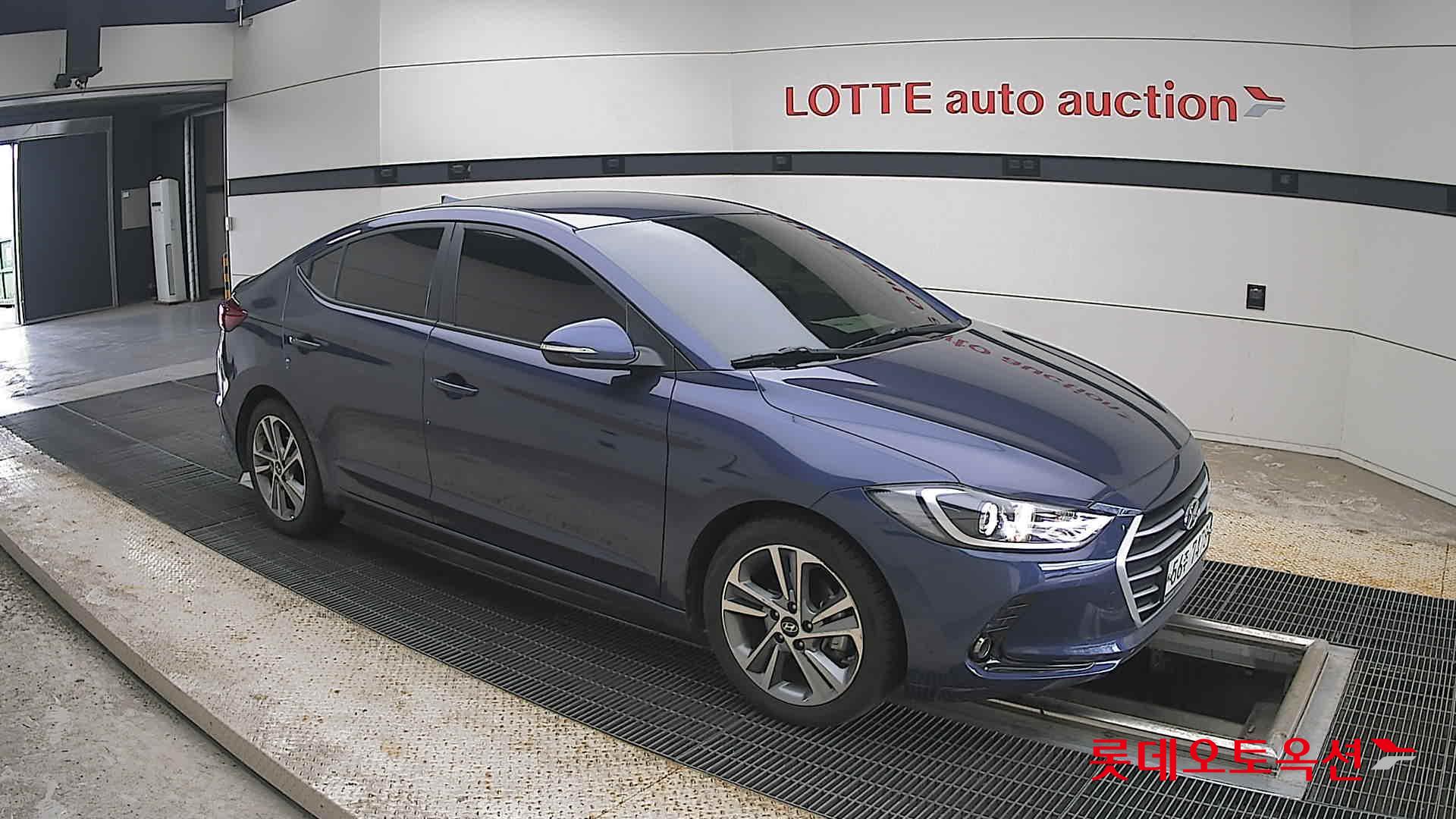 2018 - hyundai avante
