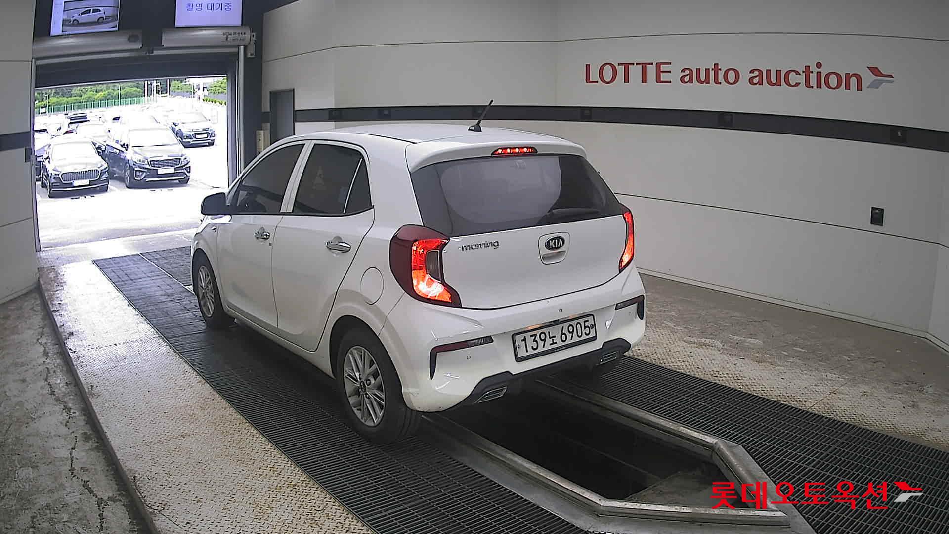 2021 - kia morning