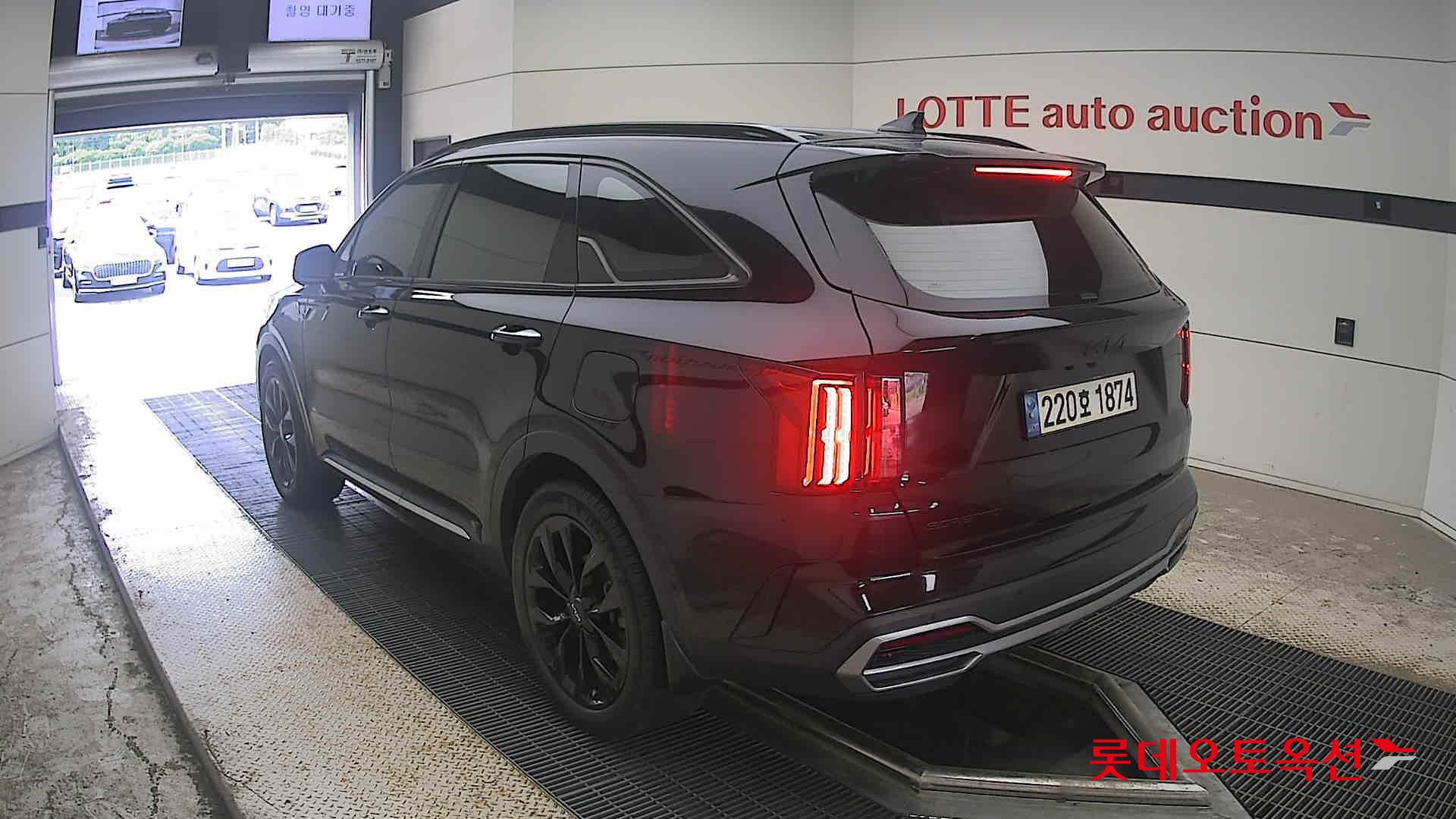 2023 - kia sorento