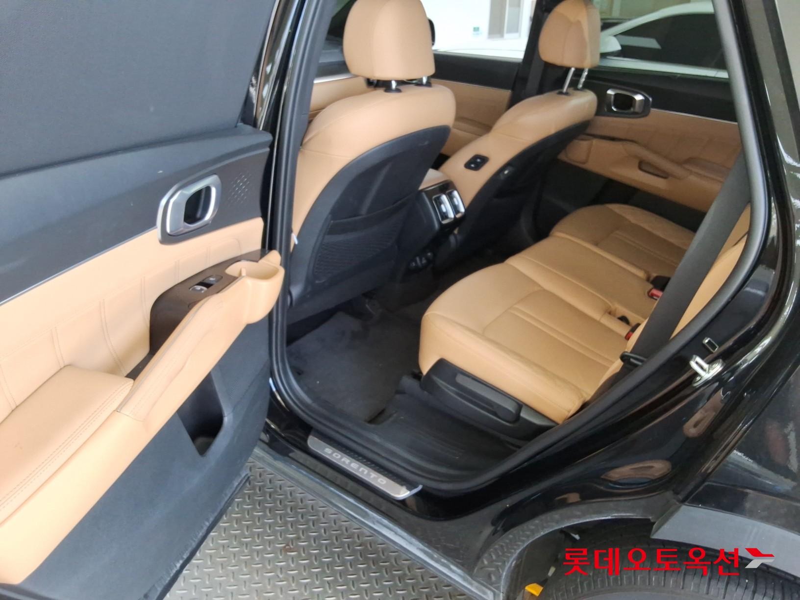 2023 - kia sorento