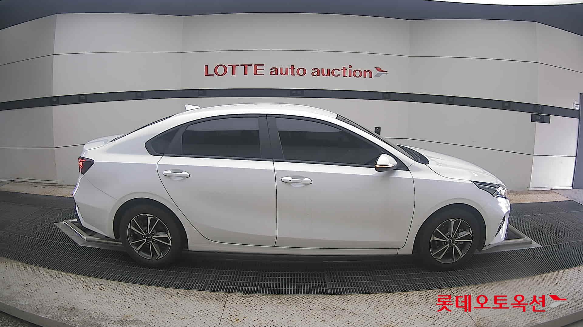 2022 - kia k3