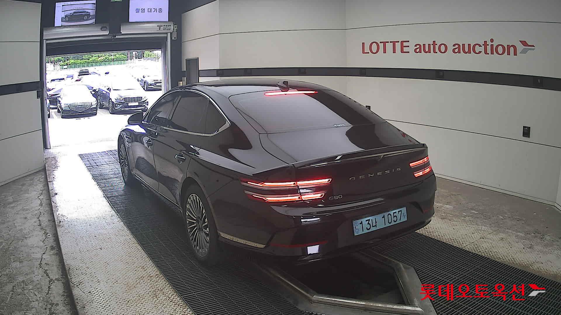 2023 - genesis g80