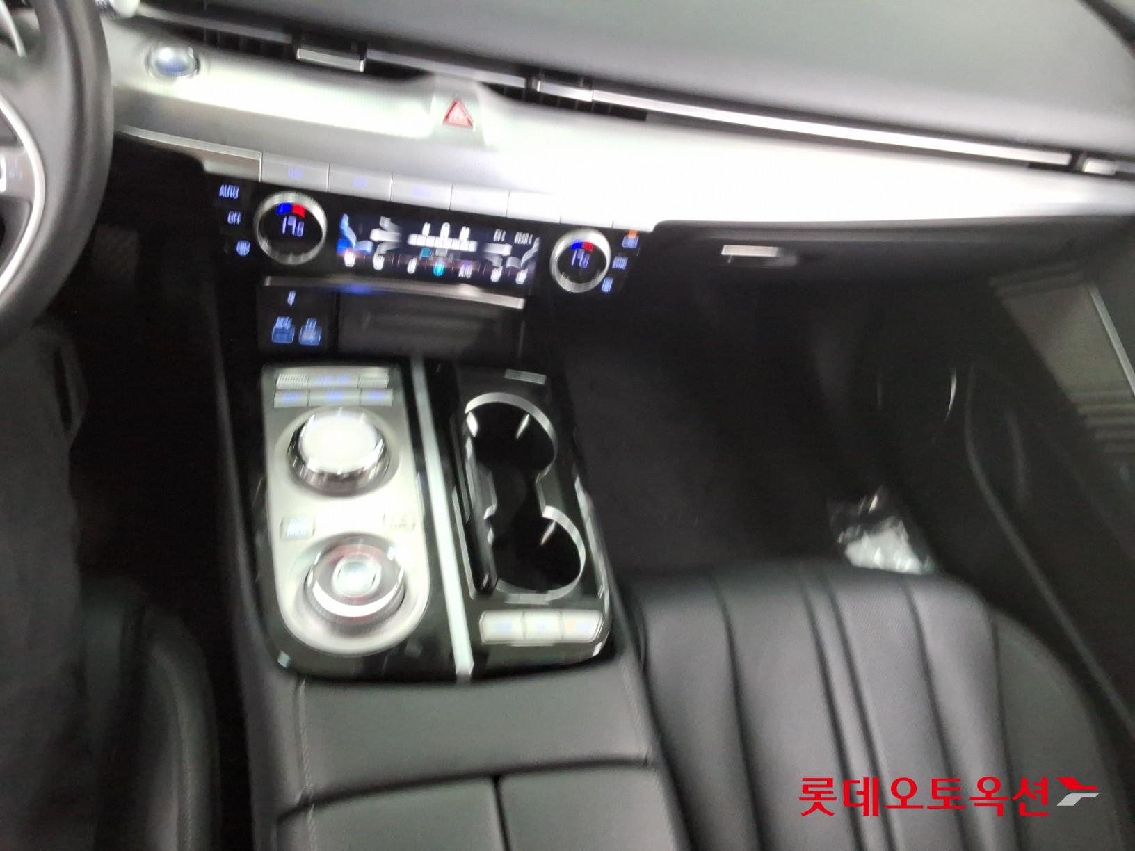 2023 - genesis g80