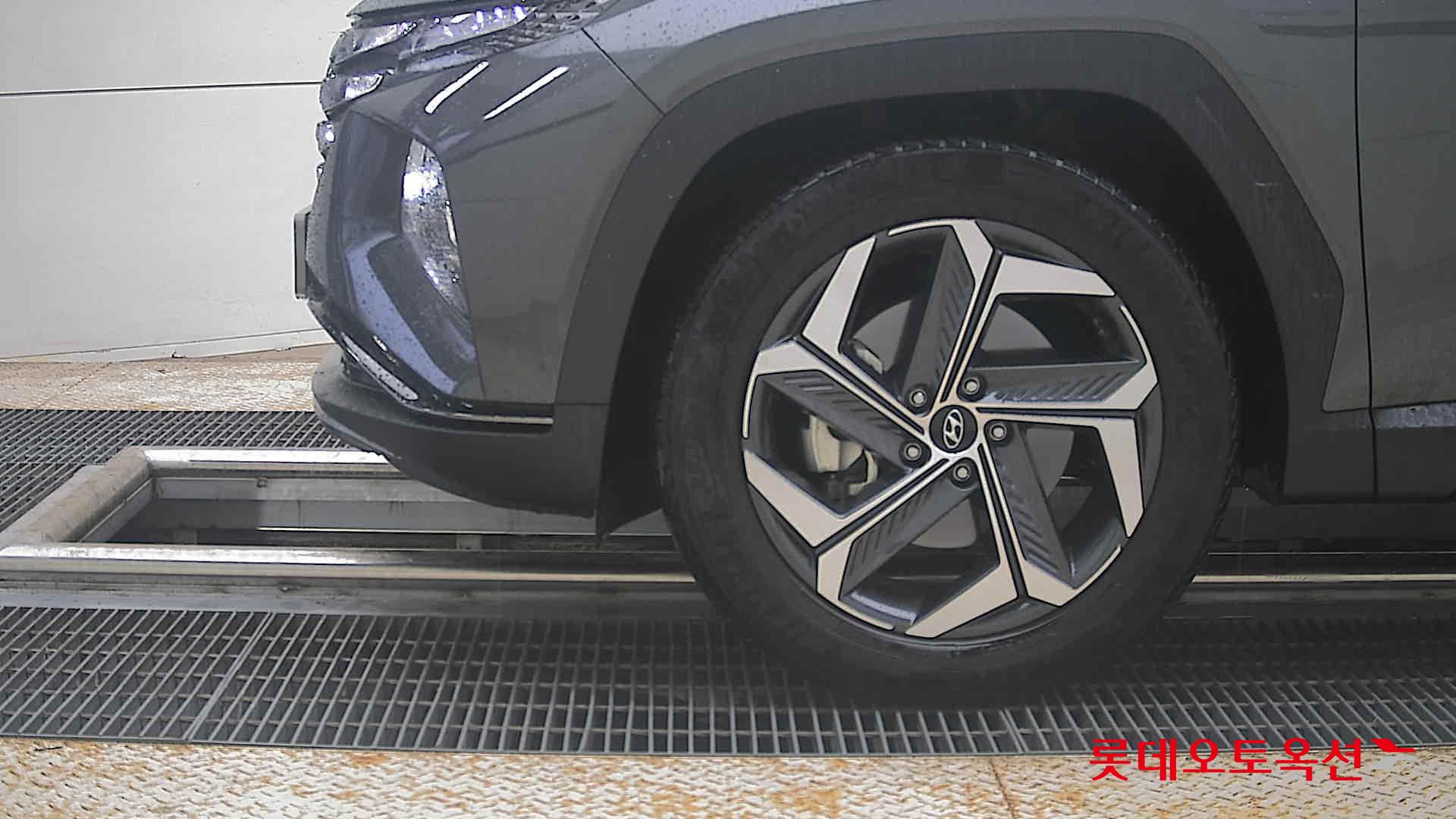 2021 - hyundai tucson