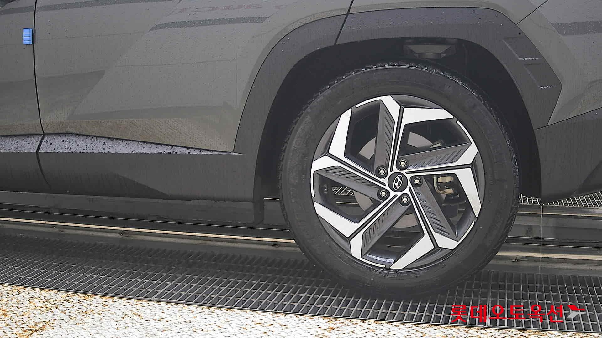 2021 - hyundai tucson