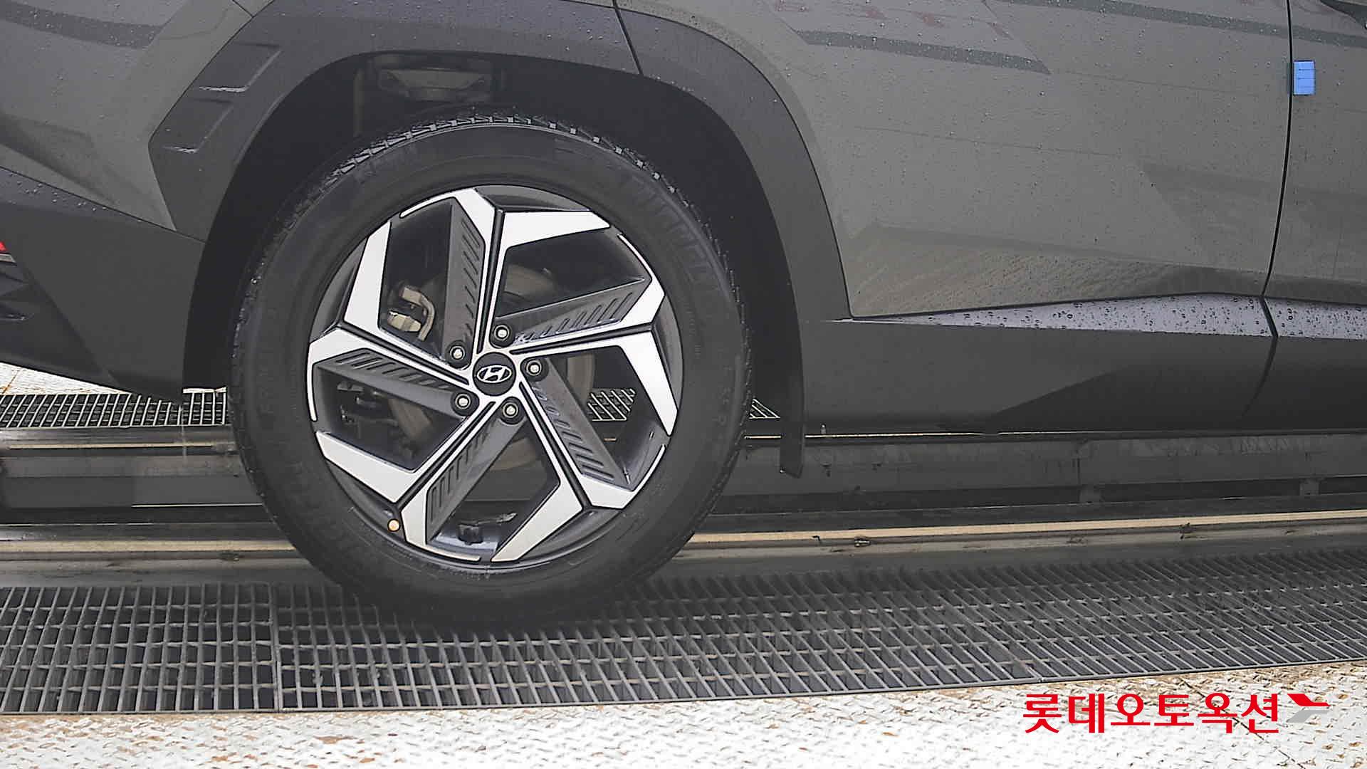 2021 - hyundai tucson