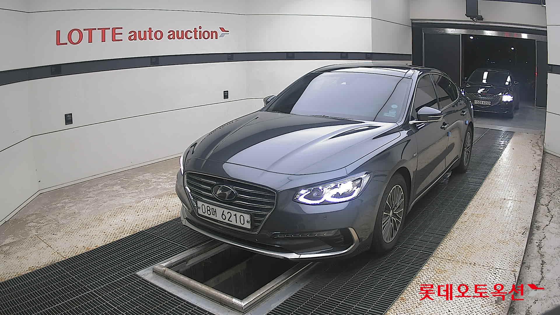 2018 - hyundai grandeur