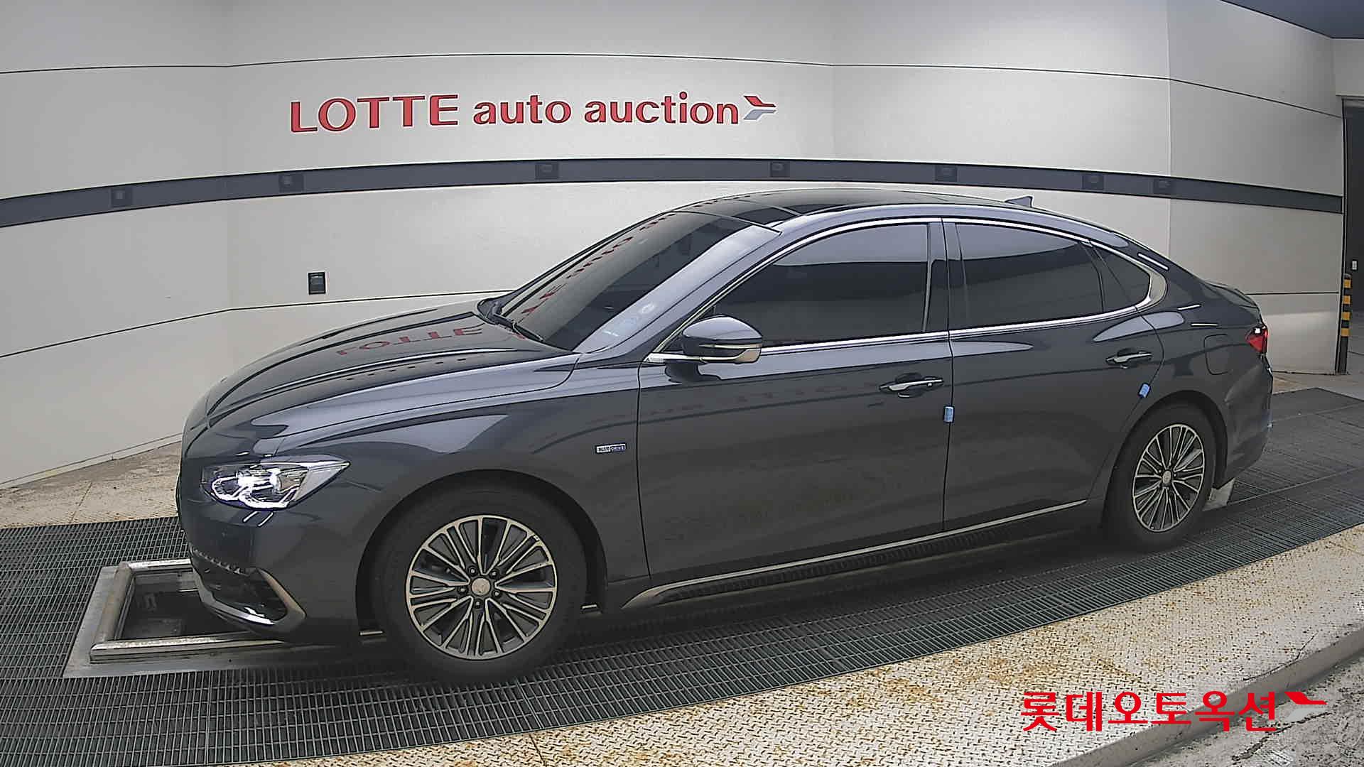 2018 - hyundai grandeur
