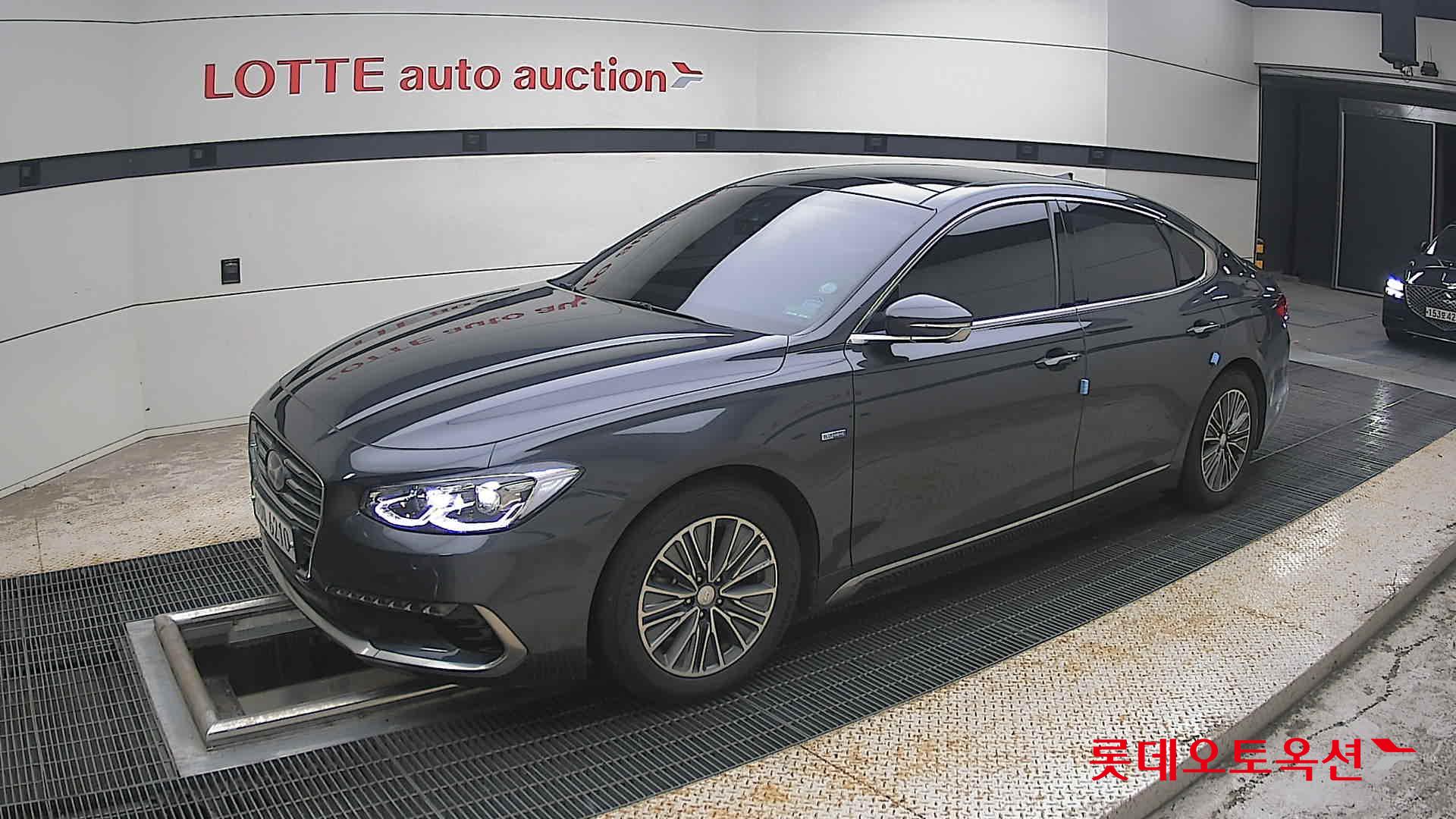 2018 - hyundai grandeur