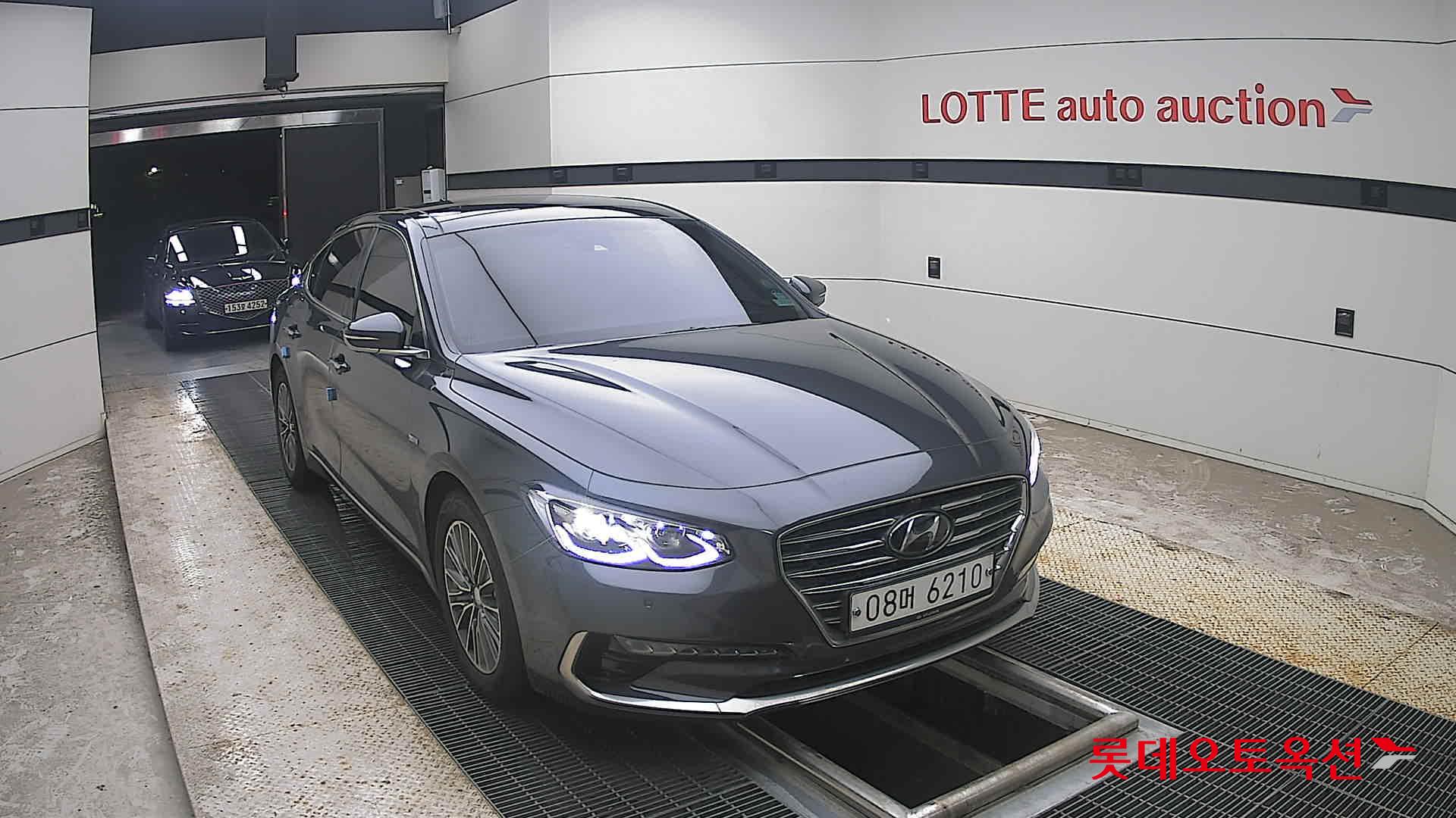 2018 - hyundai grandeur