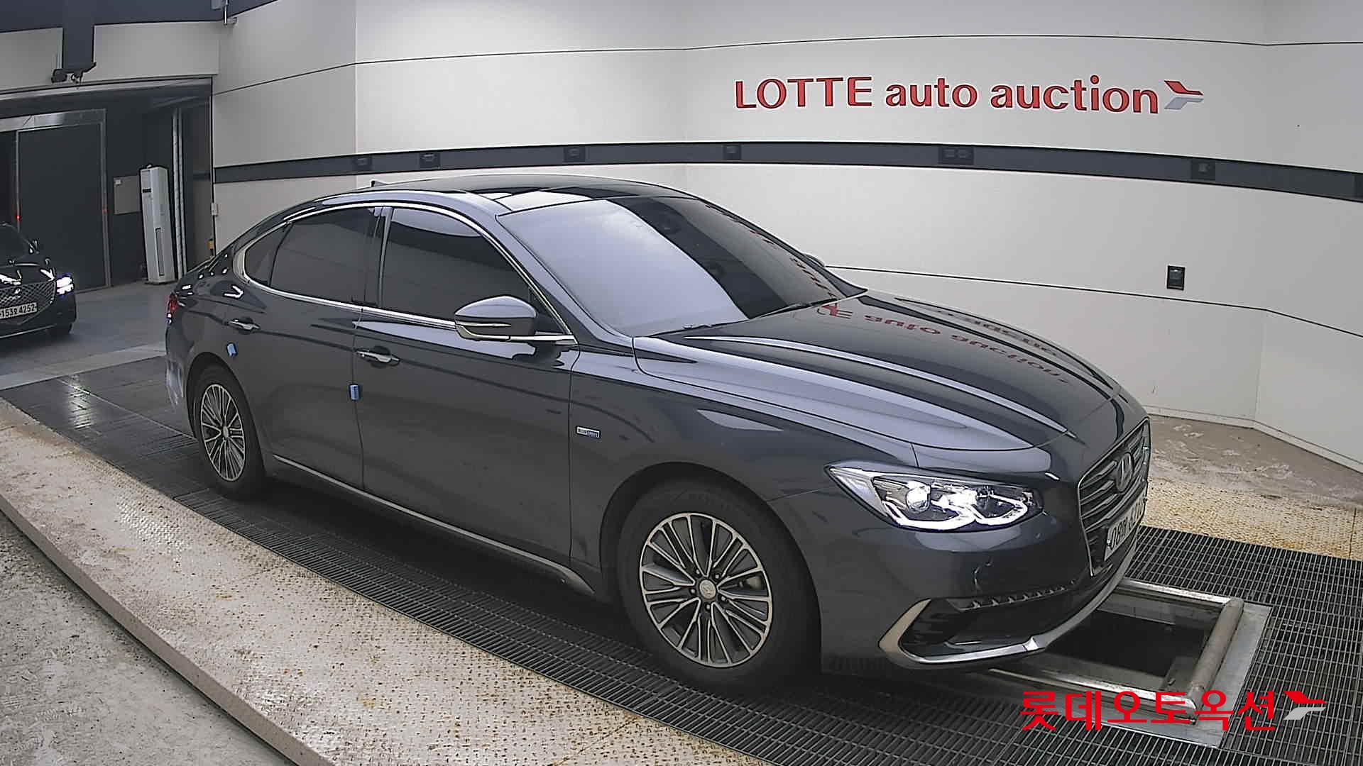 2018 - hyundai grandeur