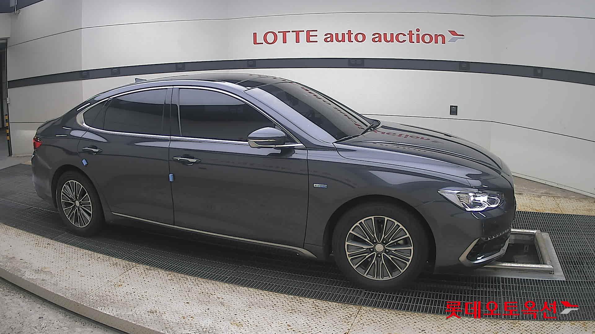2018 - hyundai grandeur