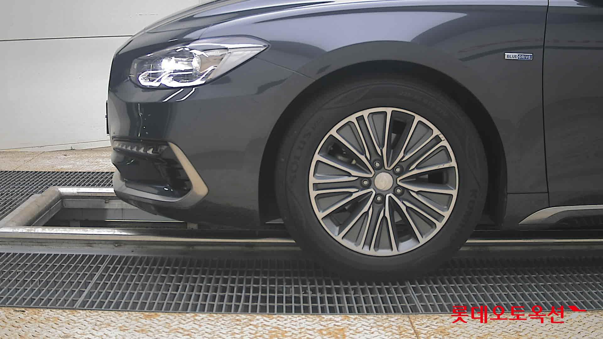 2018 - hyundai grandeur
