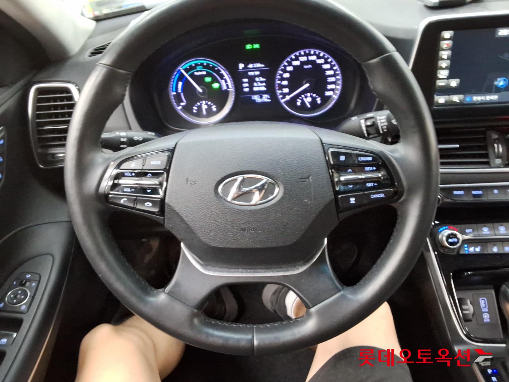 2018 - hyundai grandeur