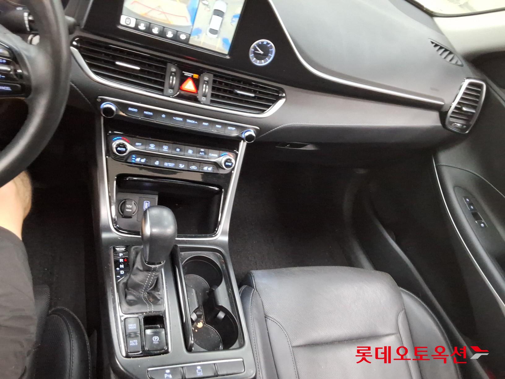 2018 - hyundai grandeur