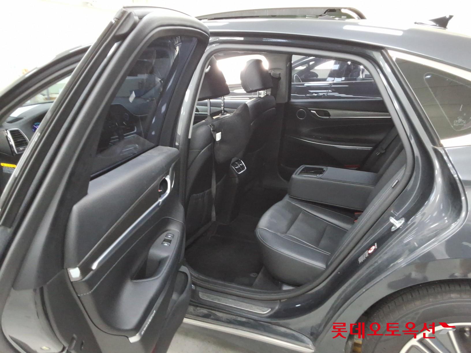 2018 - hyundai grandeur
