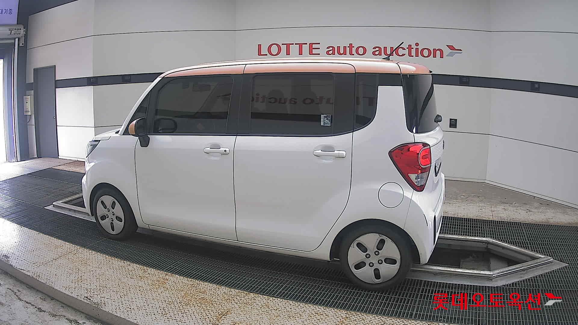 2019 - kia ray