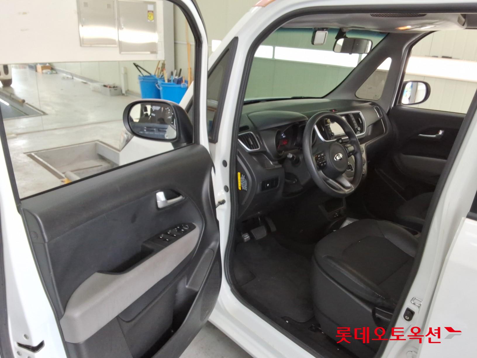 2019 - kia ray