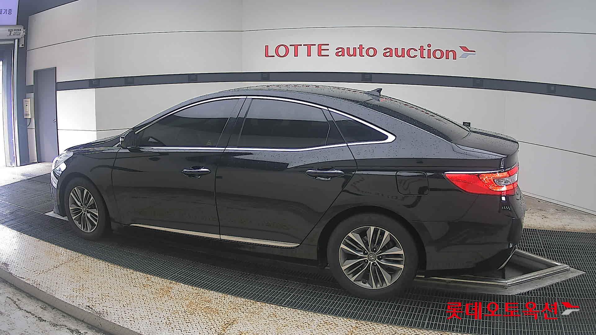 2015 - hyundai grandeur