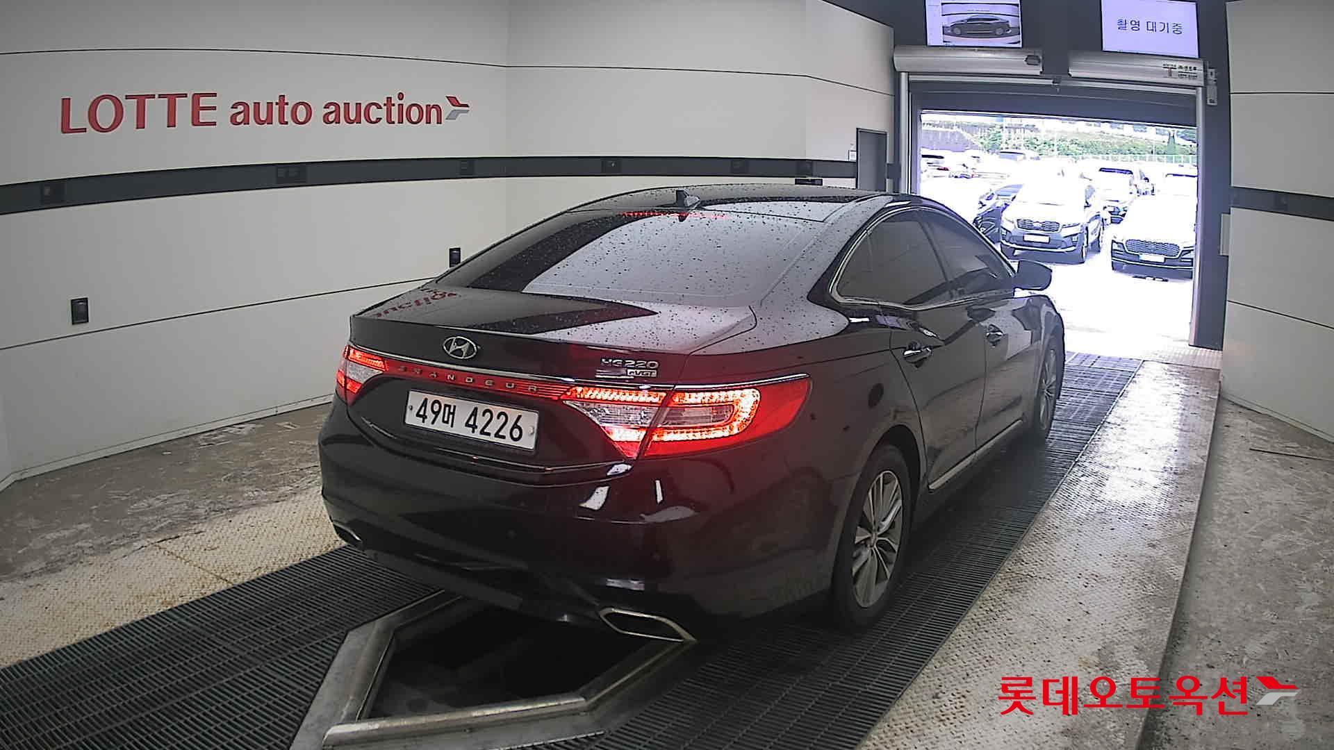 2015 - hyundai grandeur