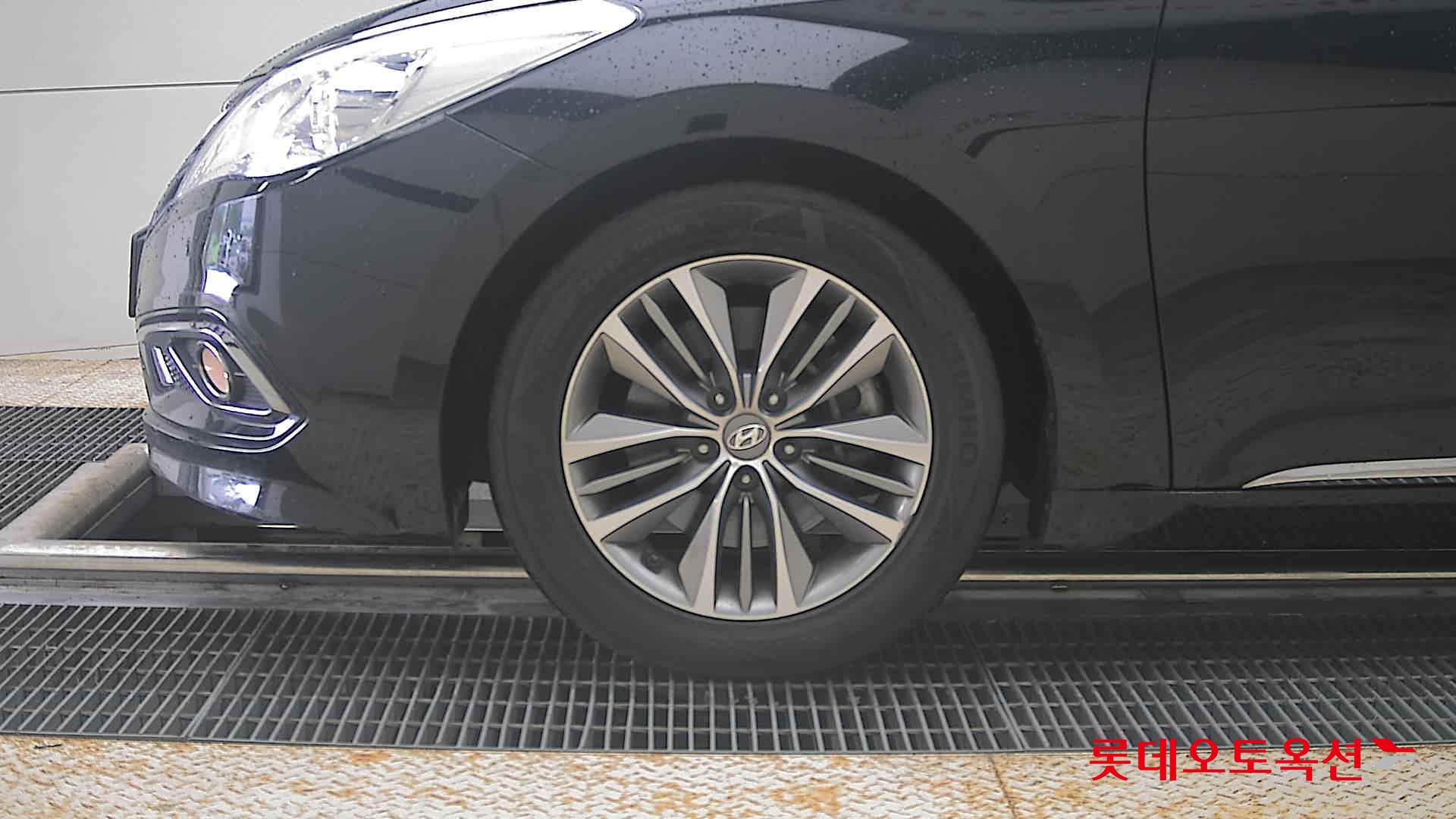 2015 - hyundai grandeur