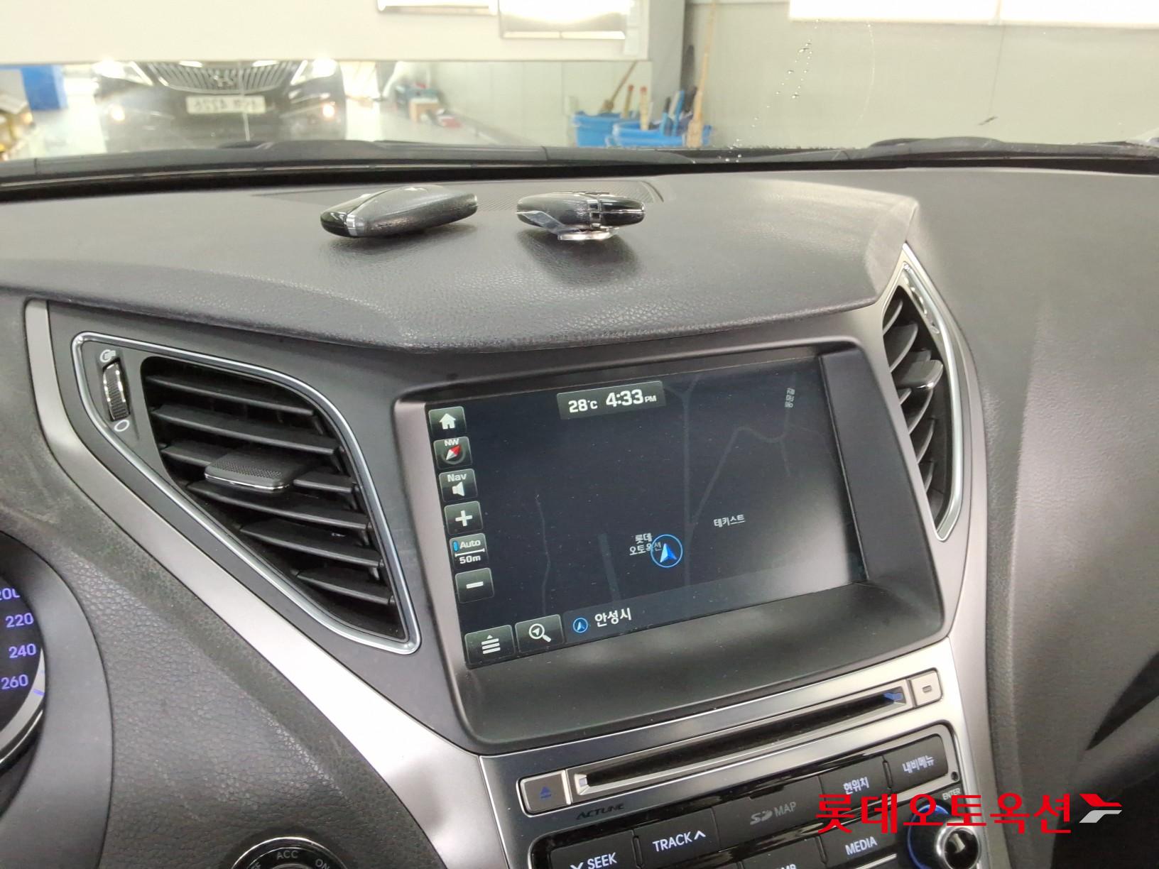 2015 - hyundai grandeur