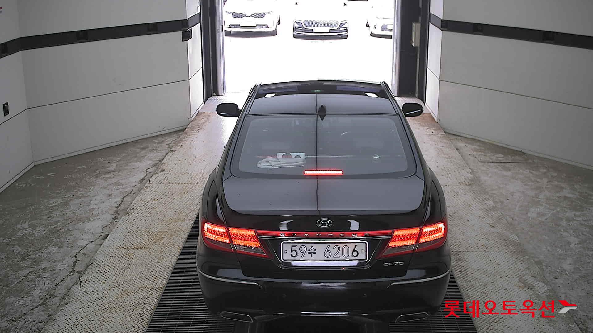2010 - hyundai grandeur