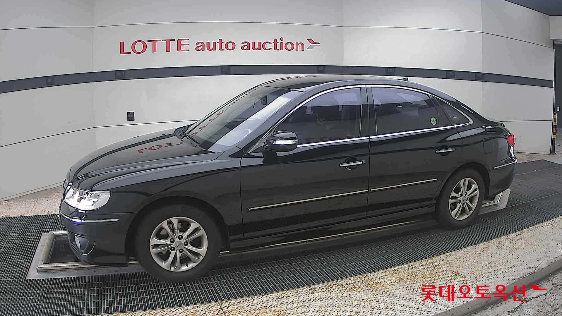 2010 - hyundai grandeur