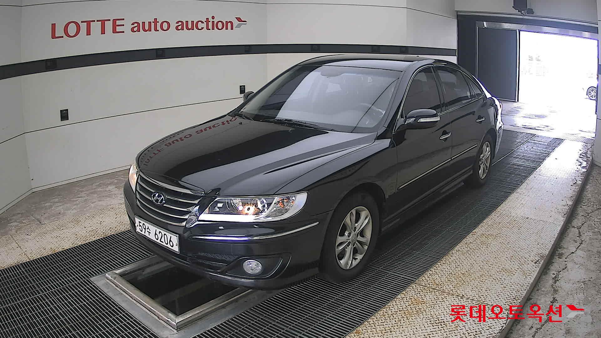 2010 - hyundai grandeur