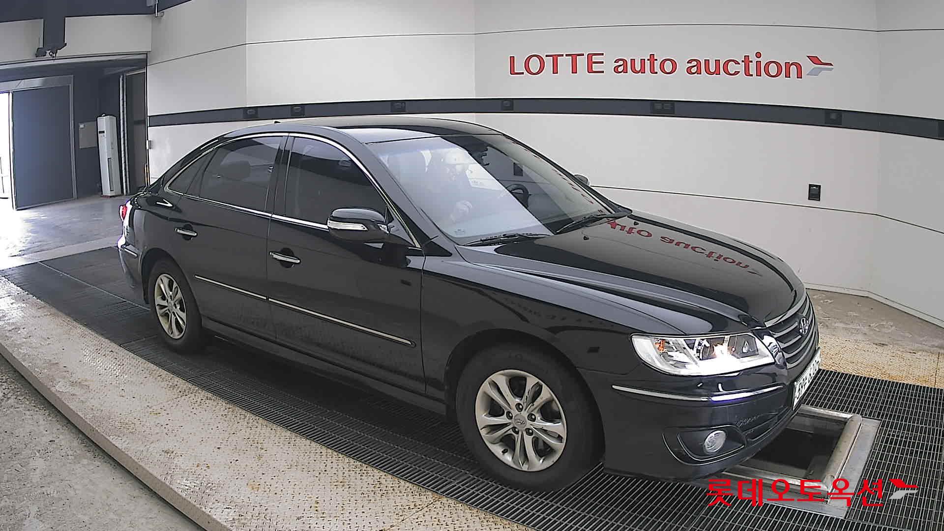 2010 - hyundai grandeur