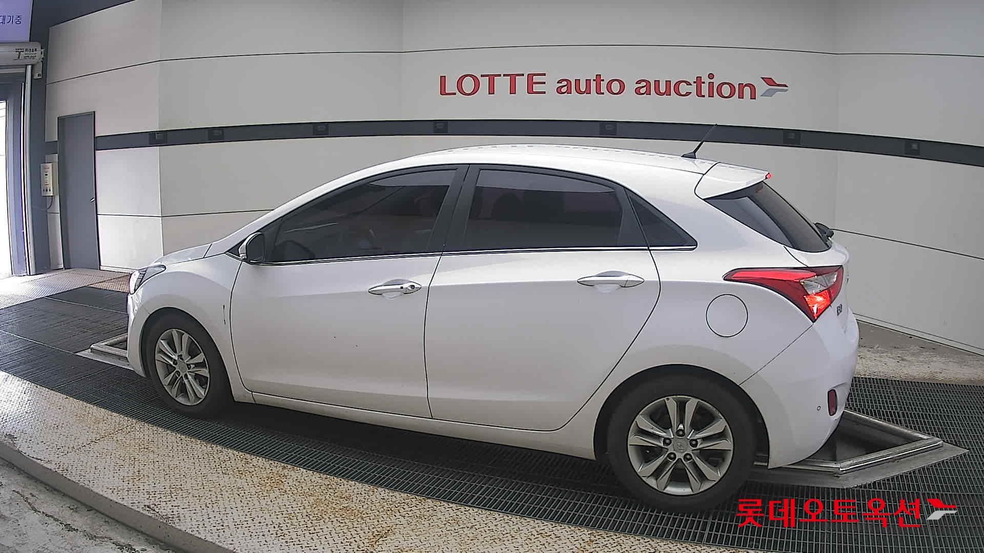 2012 - hyundai i30