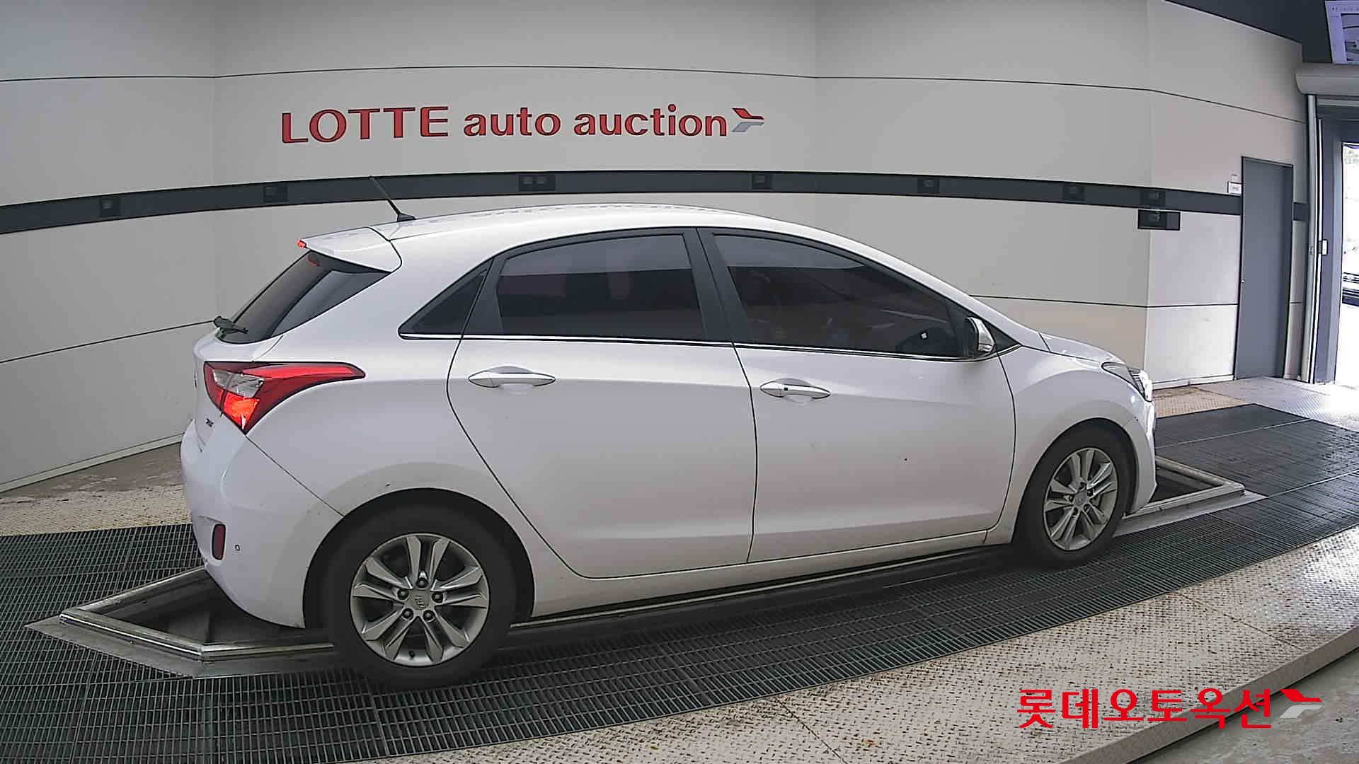 2012 - hyundai i30