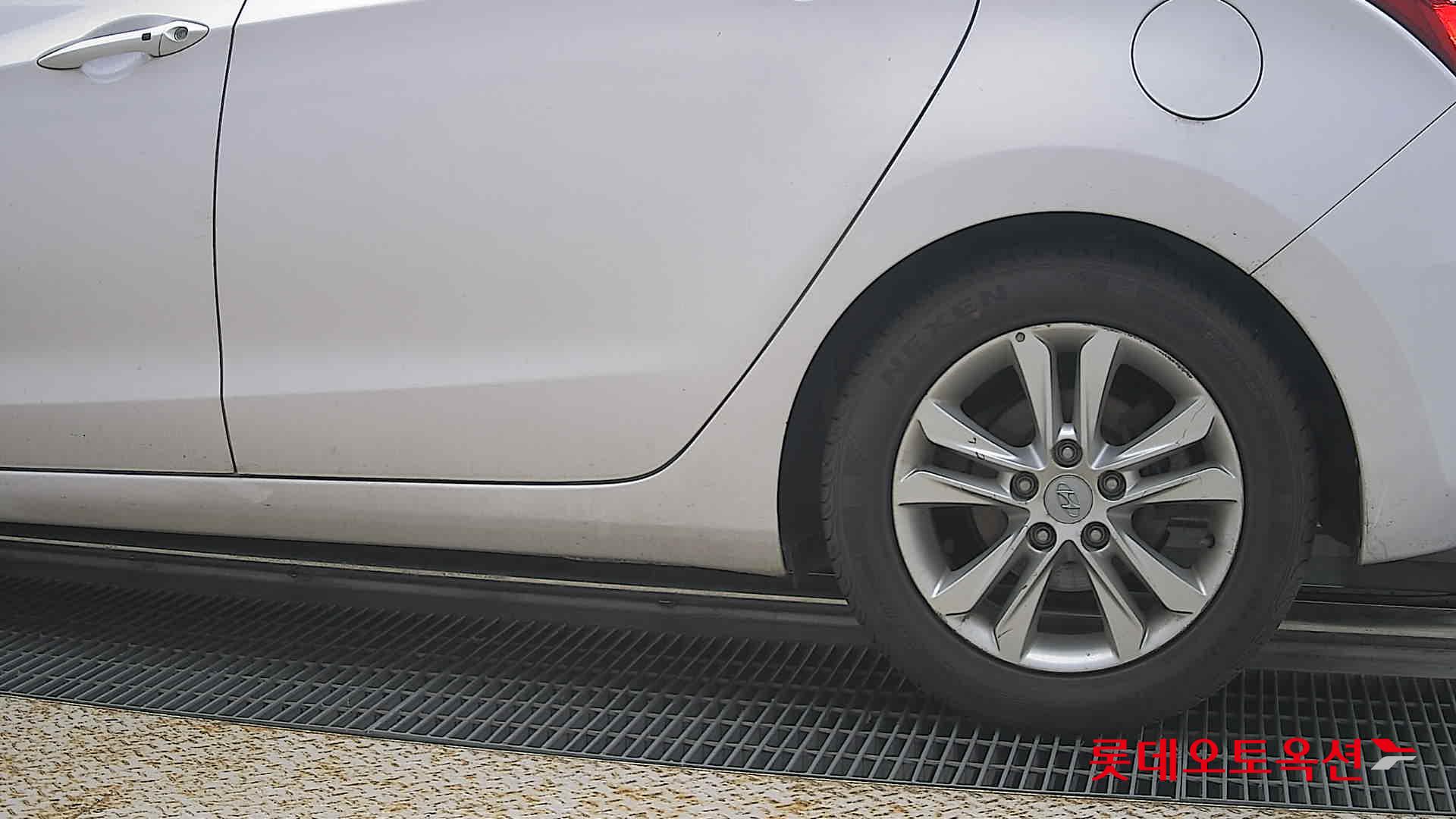 2012 - hyundai i30