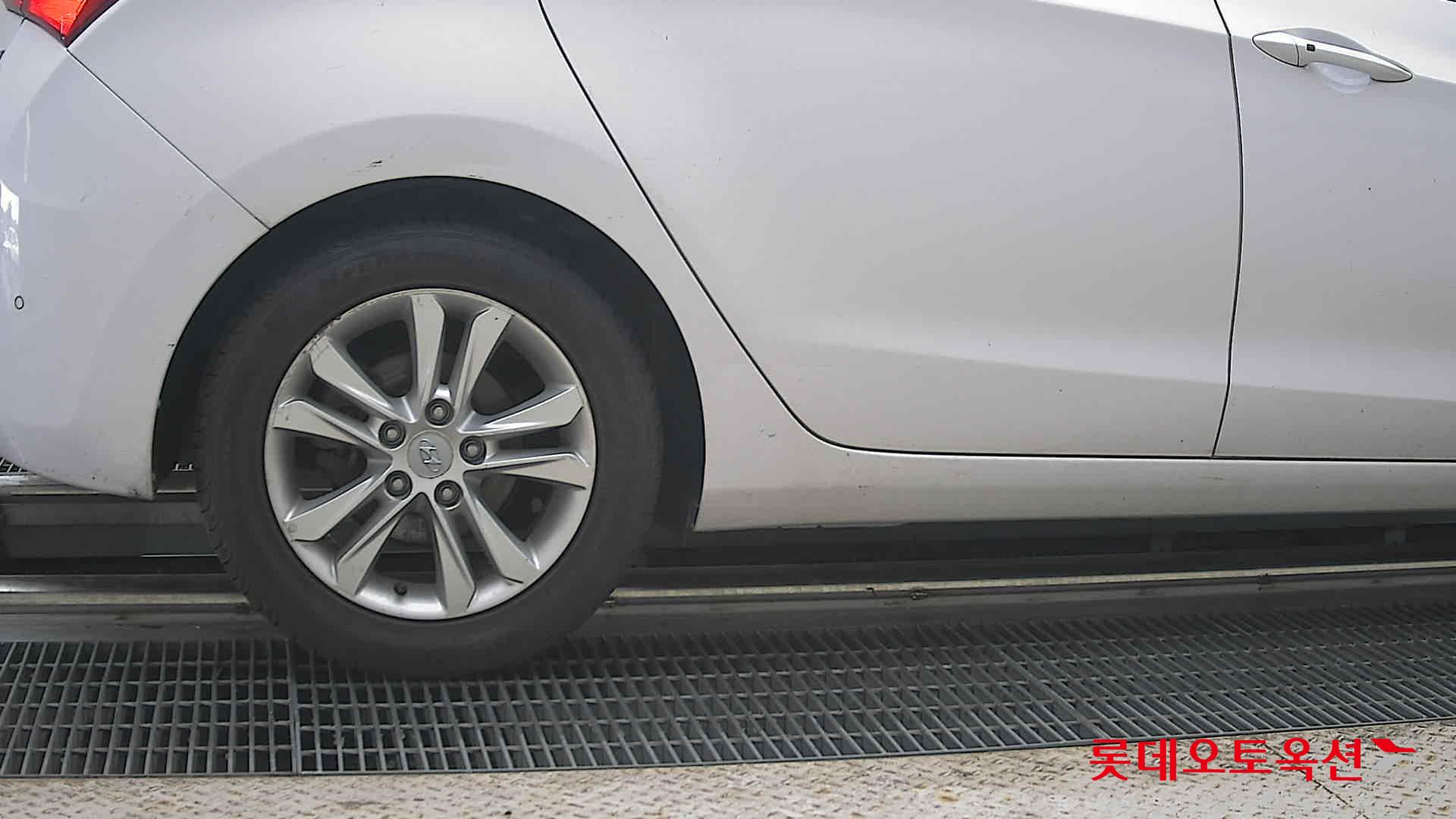 2012 - hyundai i30