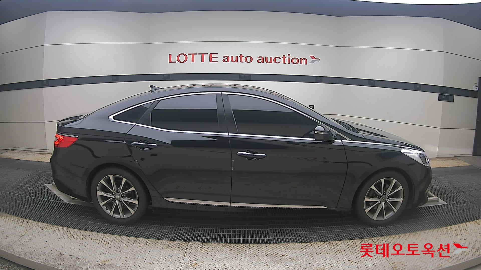 2015 - hyundai grandeur