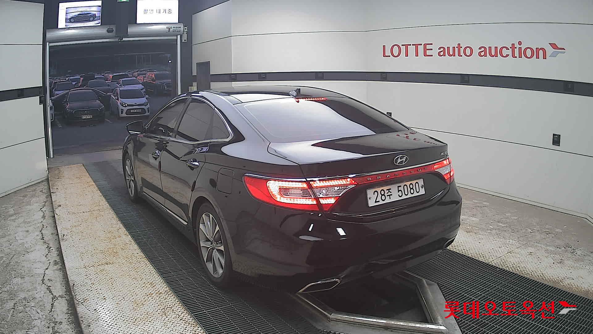 2015 - hyundai grandeur