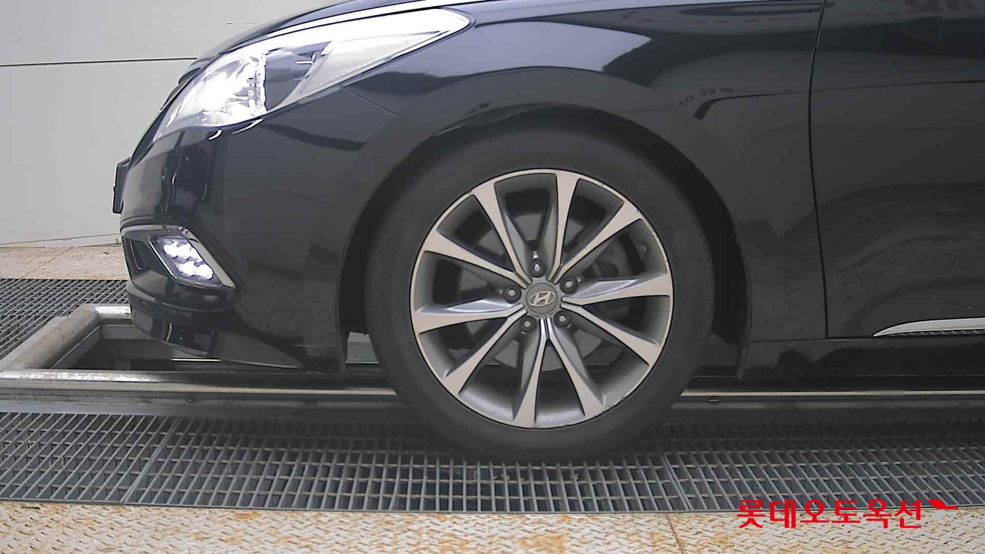 2015 - hyundai grandeur