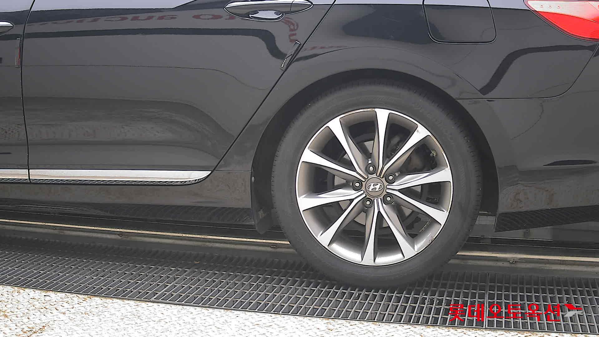 2015 - hyundai grandeur