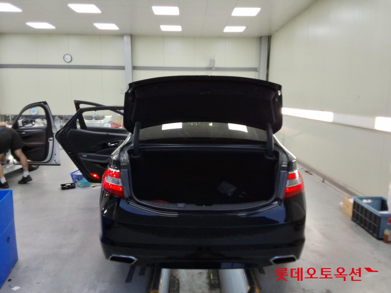 2015 - hyundai grandeur