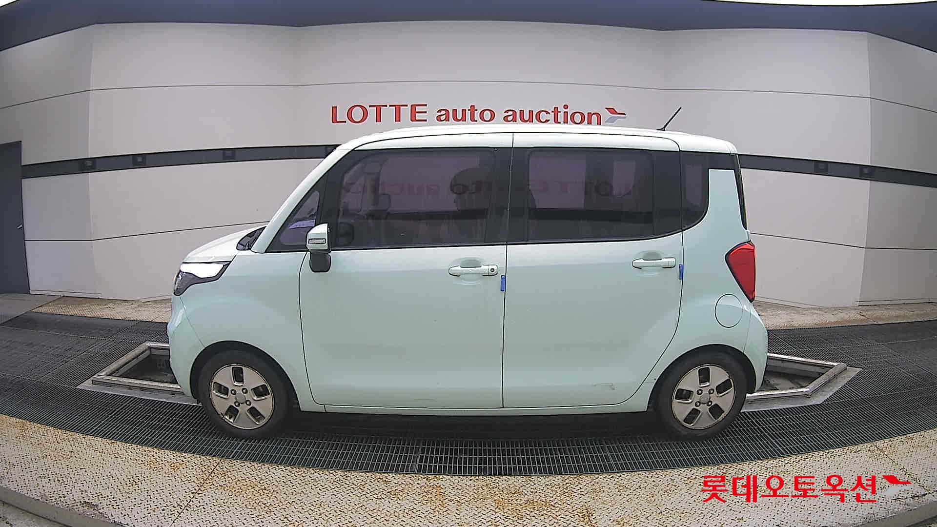 2012 - kia ray