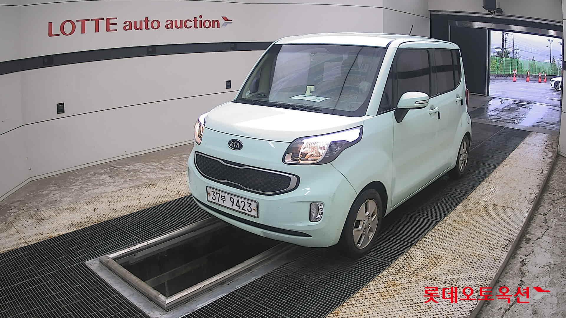 2012 - kia ray