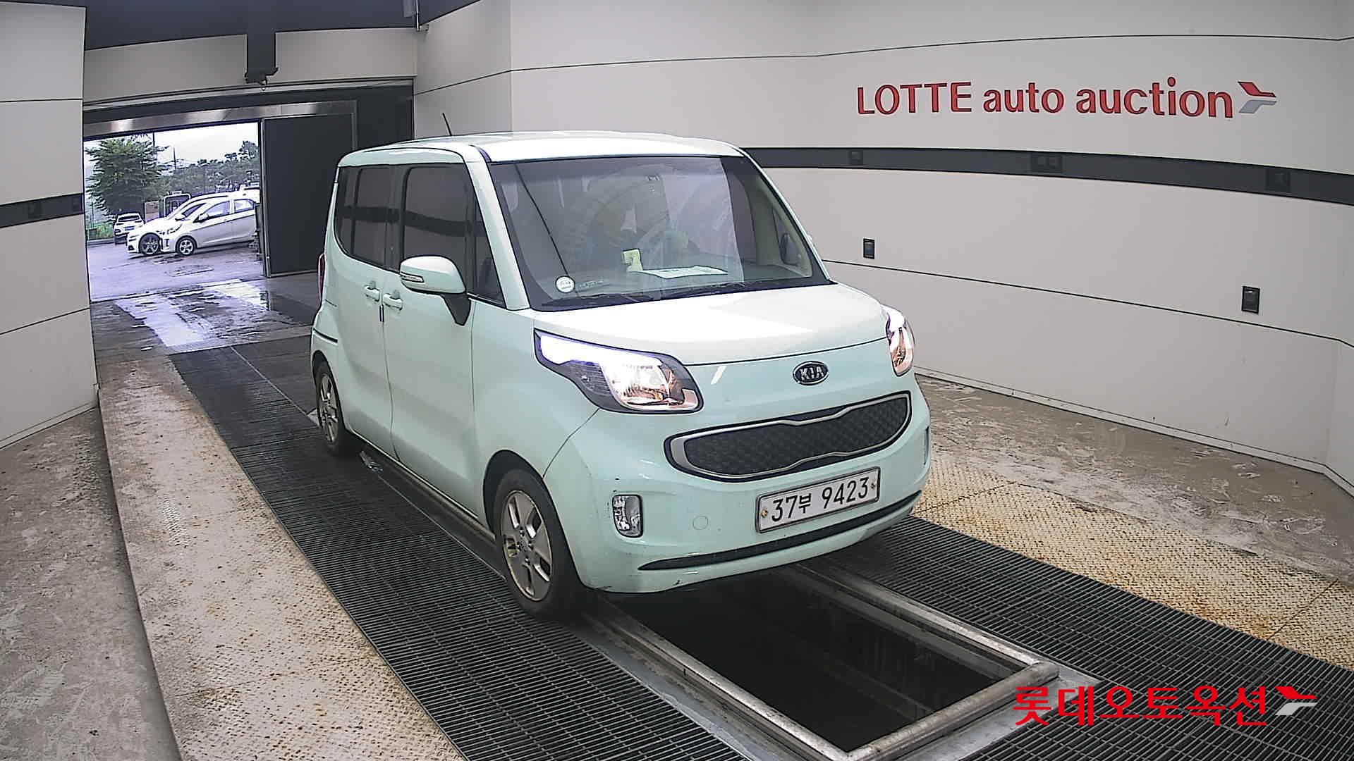 2012 - kia ray