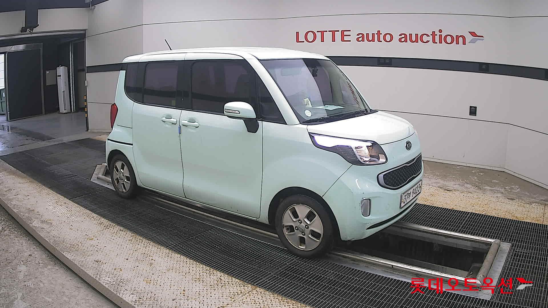 2012 - kia ray
