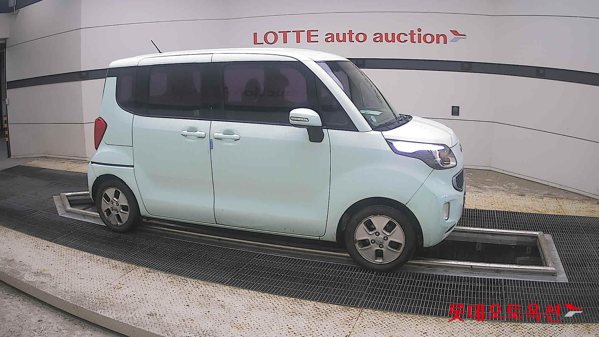 2012 - kia ray