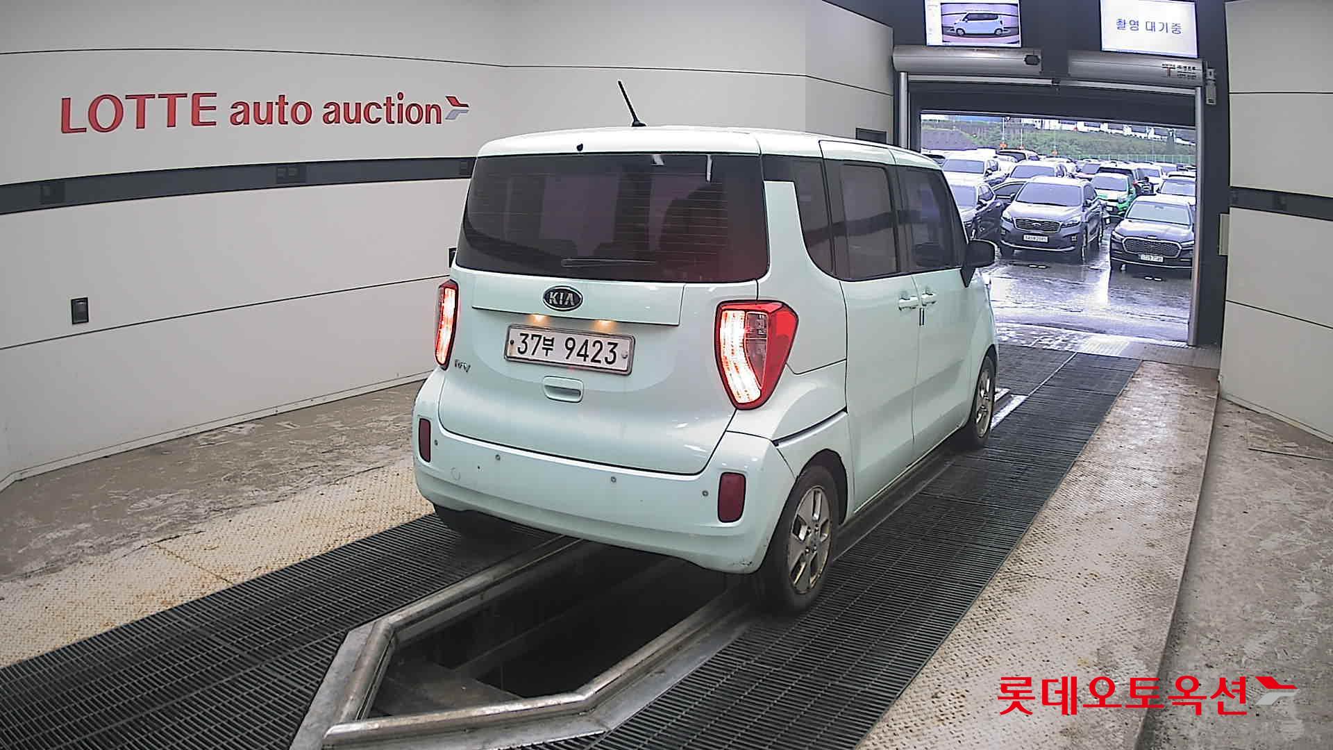 2012 - kia ray