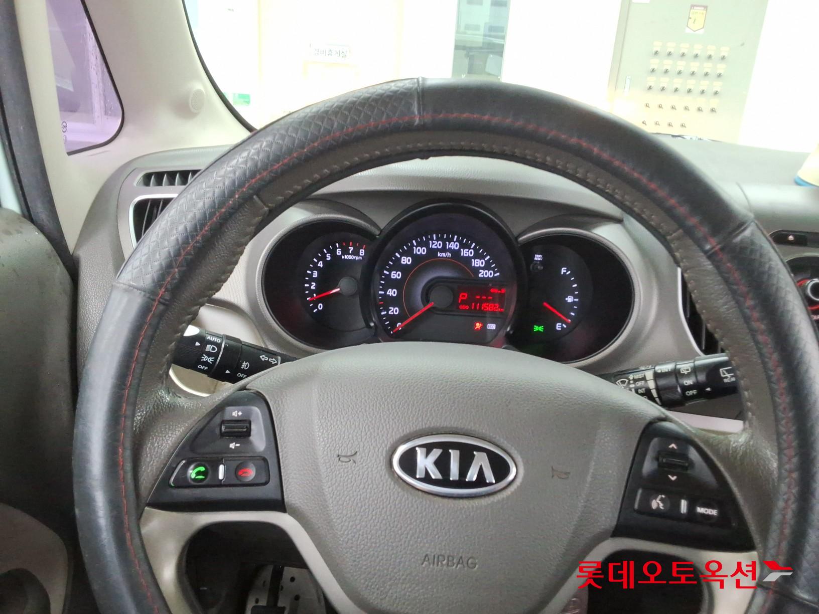 2012 - kia ray